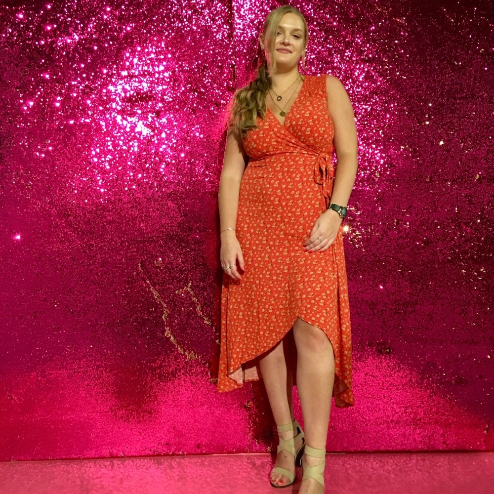 Orange-red wrap dress - Universal Thread size L